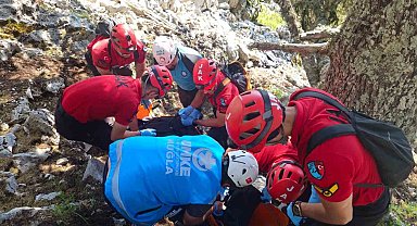 Fethiye'de Alman turist, yamaç paraşütü kazasında hayatını kaybetti