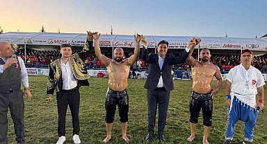 Fethiye'de yağlı güreşlerin kazananı Feyzullah Aktürk oldu