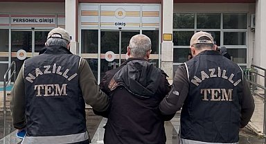 Firari FETÖ üyesi saklandığı yerde yakalandı