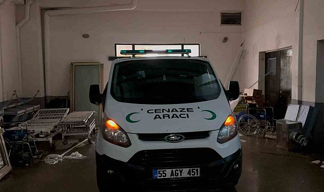 Fransa'daki yangında hayatını kaybeden 3 kardeş Rize'ye getirildi