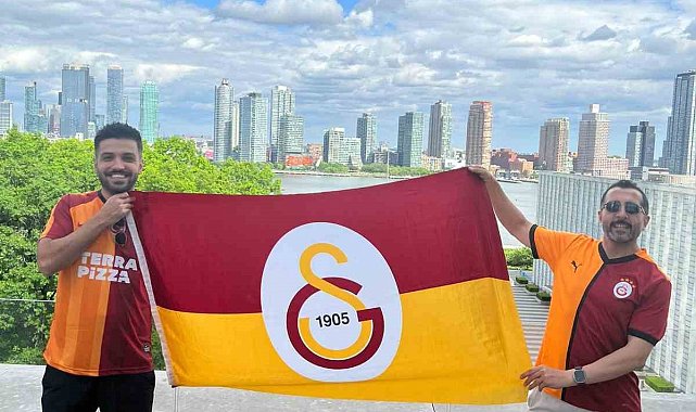 Galatasaray'ın şampiyonluğu New York'ta kutlandı