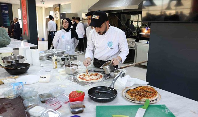 Gastronomi öğrencileri lezzet yarışında hünerlerini sergiledi