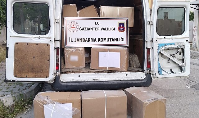 Gaziantep'te 2 milyon TL değerinde sahte ayakkabı ve kıyafet ele geçirildi