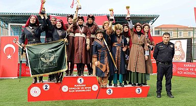 Geleneksel Türk Okçuluğu Şampiyonası'nda ödüller sahiplerini buldu