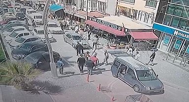 Genç kadını sürükleyerek böyle kaçırmaya çalıştılar, tutuklandılar