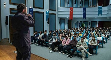 Gençler hayal kapılarını "Kılavuz Kariyer" ile aralayacak