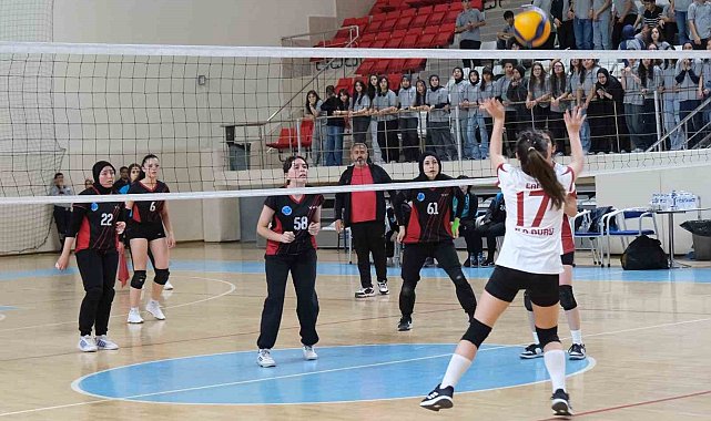 Gençler voleybol İl birinciliği tamamlandı
