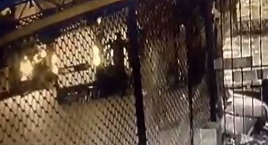 Geri manevra yapan aracın çarptığı kadın hayatını kaybetti