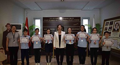 GKV Özel Okulları öğrencileri başarılarıyla dikkat çekiyor