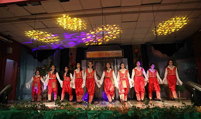 GKV'lilerin İngilizce müzikaline büyük beğeni