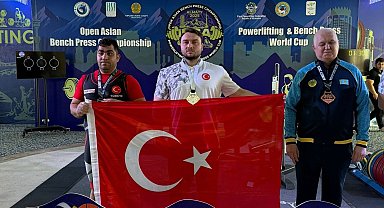 Görme Engelliler Dünya Kupası'nda 165 kiloyla şampiyon oldu