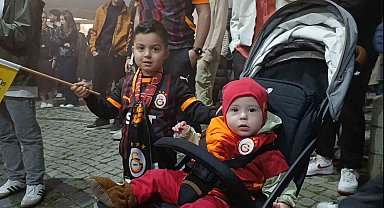 Gümüşhane'de Galatasaray'ın 25. şampiyonluğu coşkuyla kutlandı