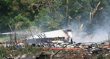 Güney Kore'de devriye uçağının düşme anının görüntüsü ortaya çıktı