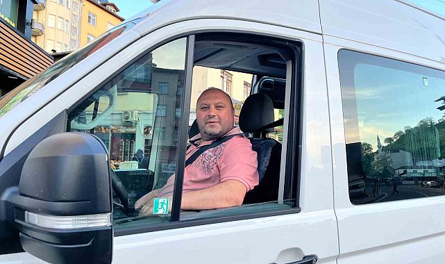 Gurbetten sıla yolu: Berlin'de 16 yıl taksicilik yaptı, memleketine dönünce dolmuşun koltuğuna oturdu