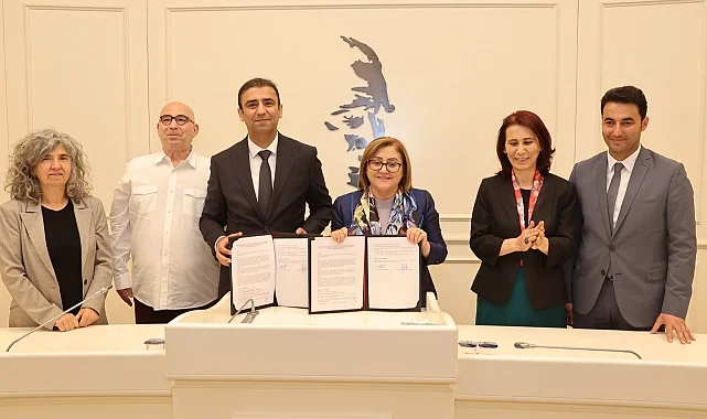 "Güzel Sanatlar Lisesi Tiyatro Bölümü Eğitimi" protokolü imzalandı