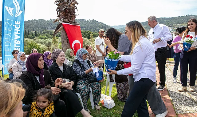 Güzelbahçeli anneler kahvaltıda buluştu