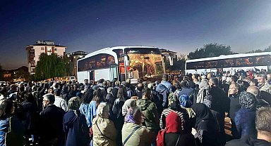 Hacı adayları kutsal topraklara uğurlandı