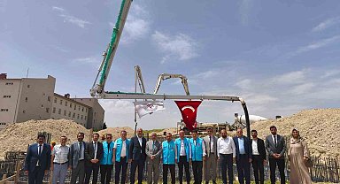 Hafızlık ve Kur'an kursu temeli dualarla atıldı