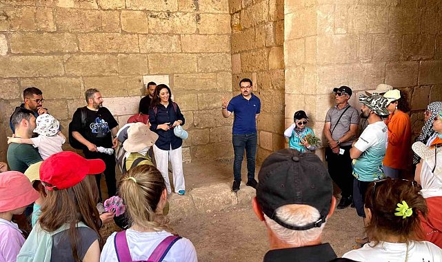 Hafta içi kaymakam, hafta sonu turizm rehberi