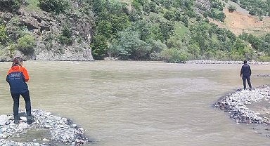 Hakkari'de 22 gündür kayıp kadını, 165 personel ve dron desteğiyle arama çalışmaları sürüyor