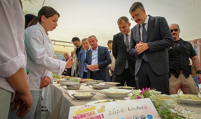 Hakkâri'de "Yöresel Ot Festivali" düzenlendi