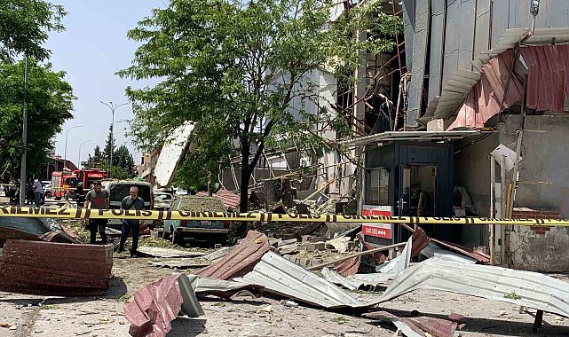 Halı fabrikasında patlama: 7 yaralı