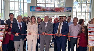 Harezmi Yıl Sonu Sergisi büyük coşkuya sahne oldu