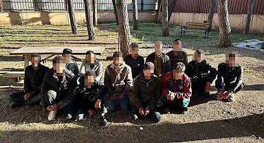 Hatay'da 65 kaçak göçmen yakalandı
