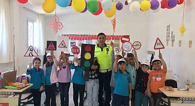 Hatay'da ilkokul öğrencilerine trafik eğitimi verildi