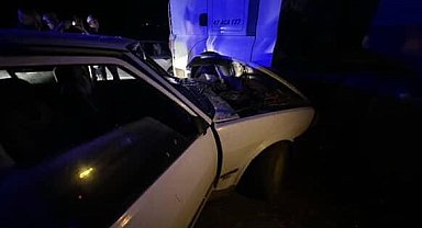 Hatay'da kazada Fiat Tofaş hurdaya döndü: 2 yaralı