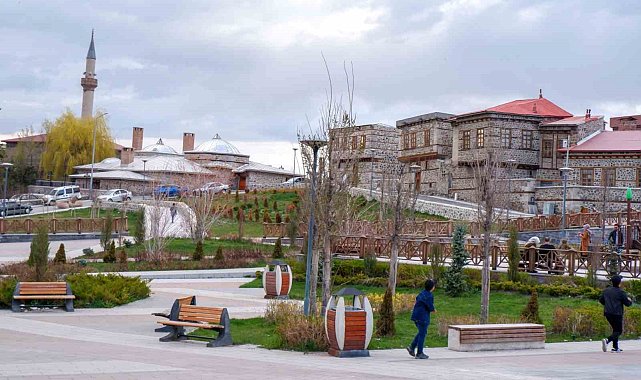 Havalar parçalı bulutlu olacak