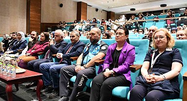 Hemşirelik Haftası'nda hemşirelerin önemi anlatıldı