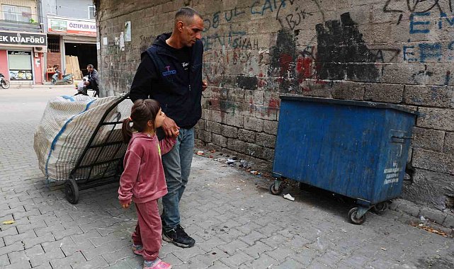 Henüz 6 yaşında babasının görmeyen gözleri oldu