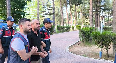 Her gün işe gider gibi hırsızlık yapıp, 140 ayrı suçtan 20 milyonluk vurgun yaptı