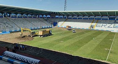 Hiprit çim için ilk kazma