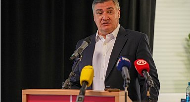 Hırvatistan Cumhurbaşkanı Milanovic: "AB'ye katılacakları söylenerek ülkelerden tavizler koparılmaya çalışılıyor"