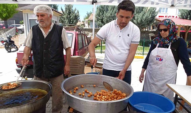 Hisarcık İlçe Devlet Hastanesi'nde geleneksel lokma hayrı