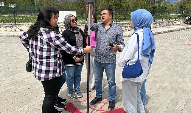 Hisarcık MYO'da "Ölçme Aletlerinin Kullanımı ve Drone ile Harita Uygulaması" konulu konferans