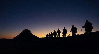 Hitit yolunda gençlik yürüyüşü