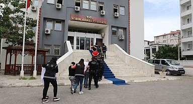 Iğdır'da çeşitli suçlardan gözaltına alınan 12 şüpheli adliyeye sevk edildi