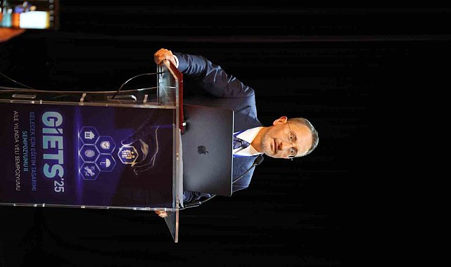 İletişim Başkanı Altun: "Günümüzde dijital medya ve sosyal medya mecraları, dezenformasyonu katbekat artıran bir gelişme"