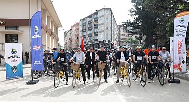 İnegöl'de pedallar temiz gelecek için döndü