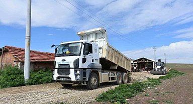 İnönü Belediyesi yol çalışmalarına devam ediyor