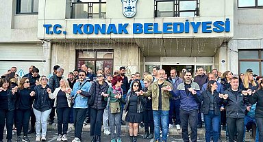 İşçileri greve giden CHP'li Konak Belediyesi: "Hizmet veremeyeceğiz, sokağa çöp bırakmayın"