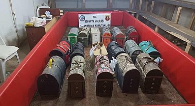 Isparta'da horoz dövüşüne jandarma baskını