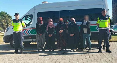 İzin belgesi bulunmayan 12 düzensiz göçmen yakalandı