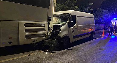 İzinsiz alınan araçla ortalığı savaş alanına çevirdiler: 3 yaralı