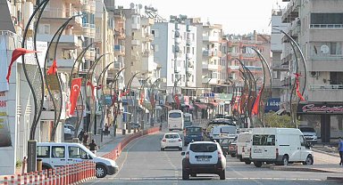 İzmir'de trafiğe kayıtlı araç sayısı 2 milyona yaklaştı