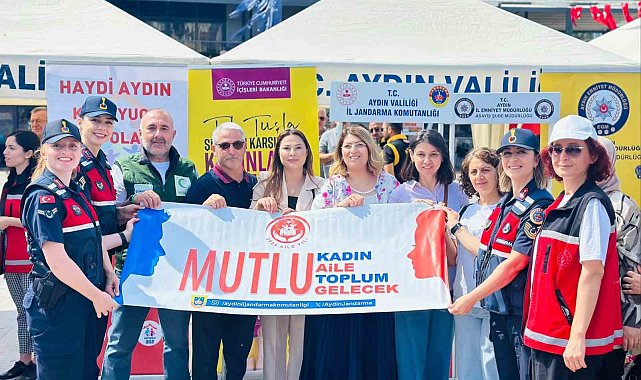 Jandarma vatandaşları bilgilendiriyor