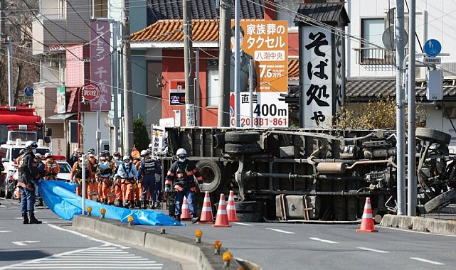 Japonya'da kamyonetiyle çukura düşen sürücünün cansız bedenine 3 ay sonra ulaşıldı